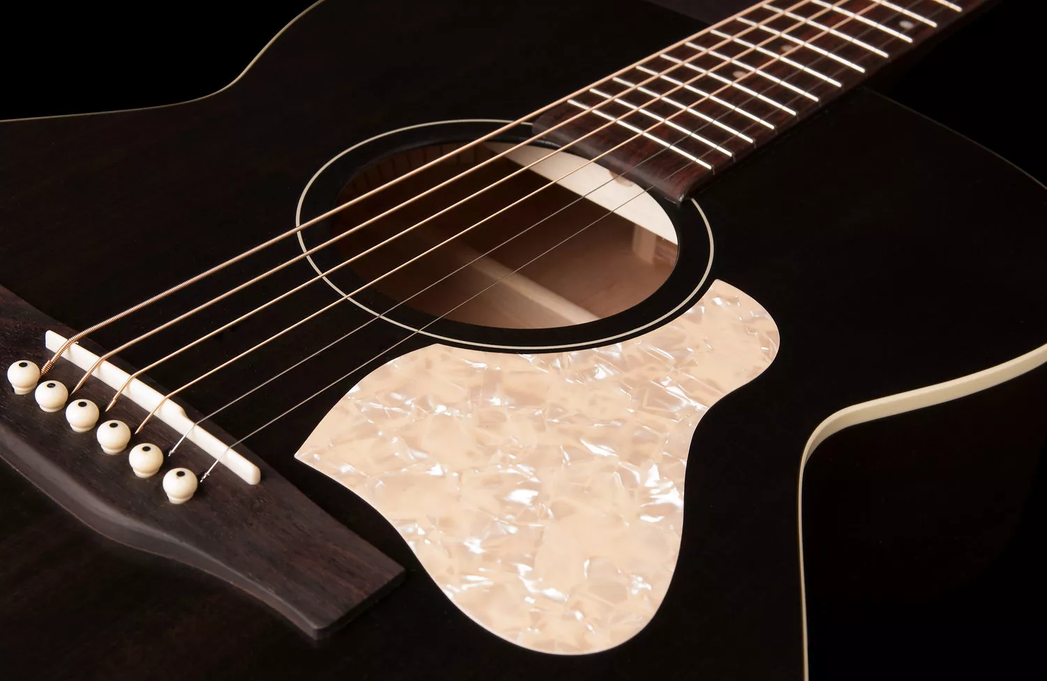 art-lutherie-legacy-concert-hall-faded-black-3